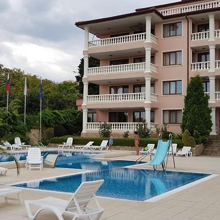 Byala Palace Apartments Exterior foto