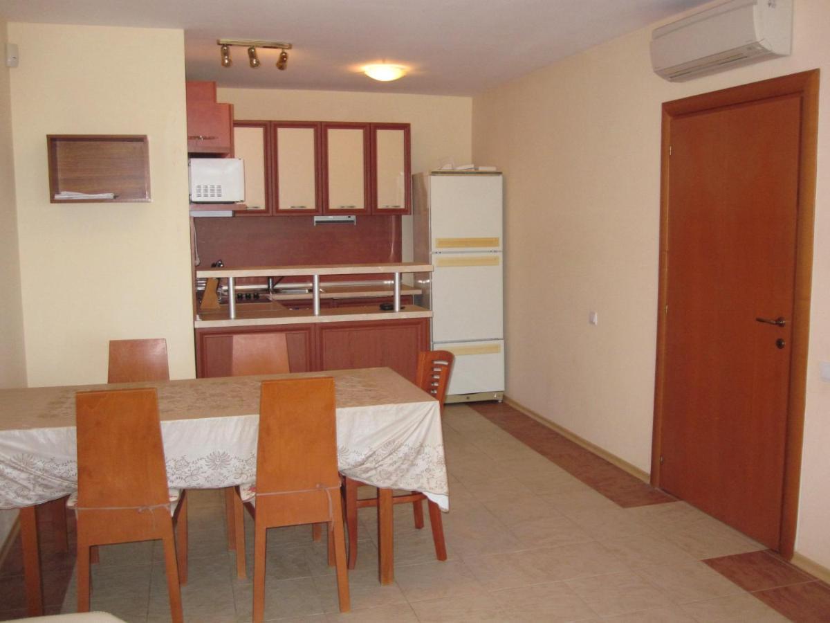Byala Palace Apartments Exterior foto