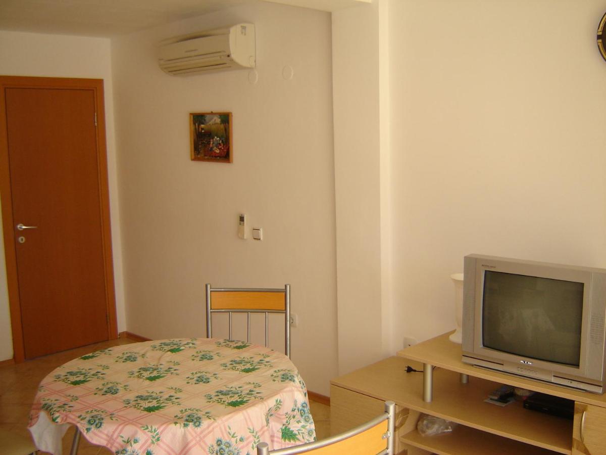 Byala Palace Apartments Exterior foto