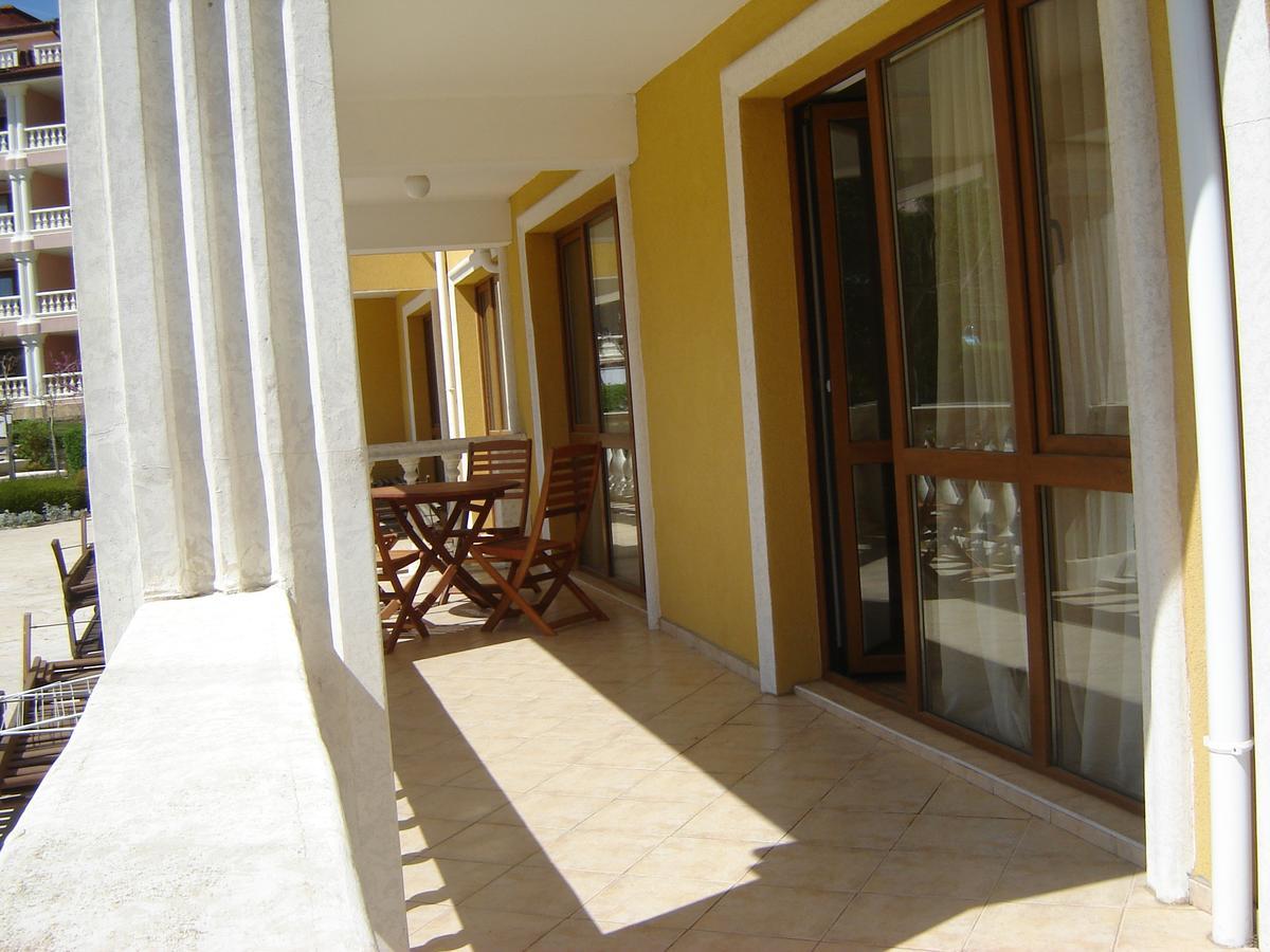 Byala Palace Apartments Exterior foto