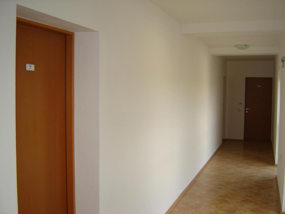 Byala Palace Apartments Exterior foto